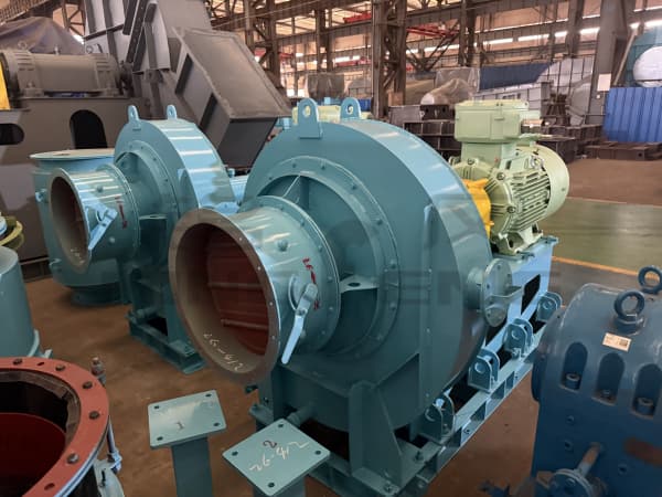 Wear resistant fan