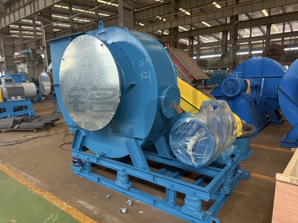 High-temperature fan